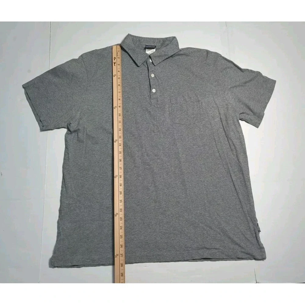 Patagonia Men's XL Squeaky Clean Polo Grey Pocket Short Sleeve 2012 - Picture 4 of 6